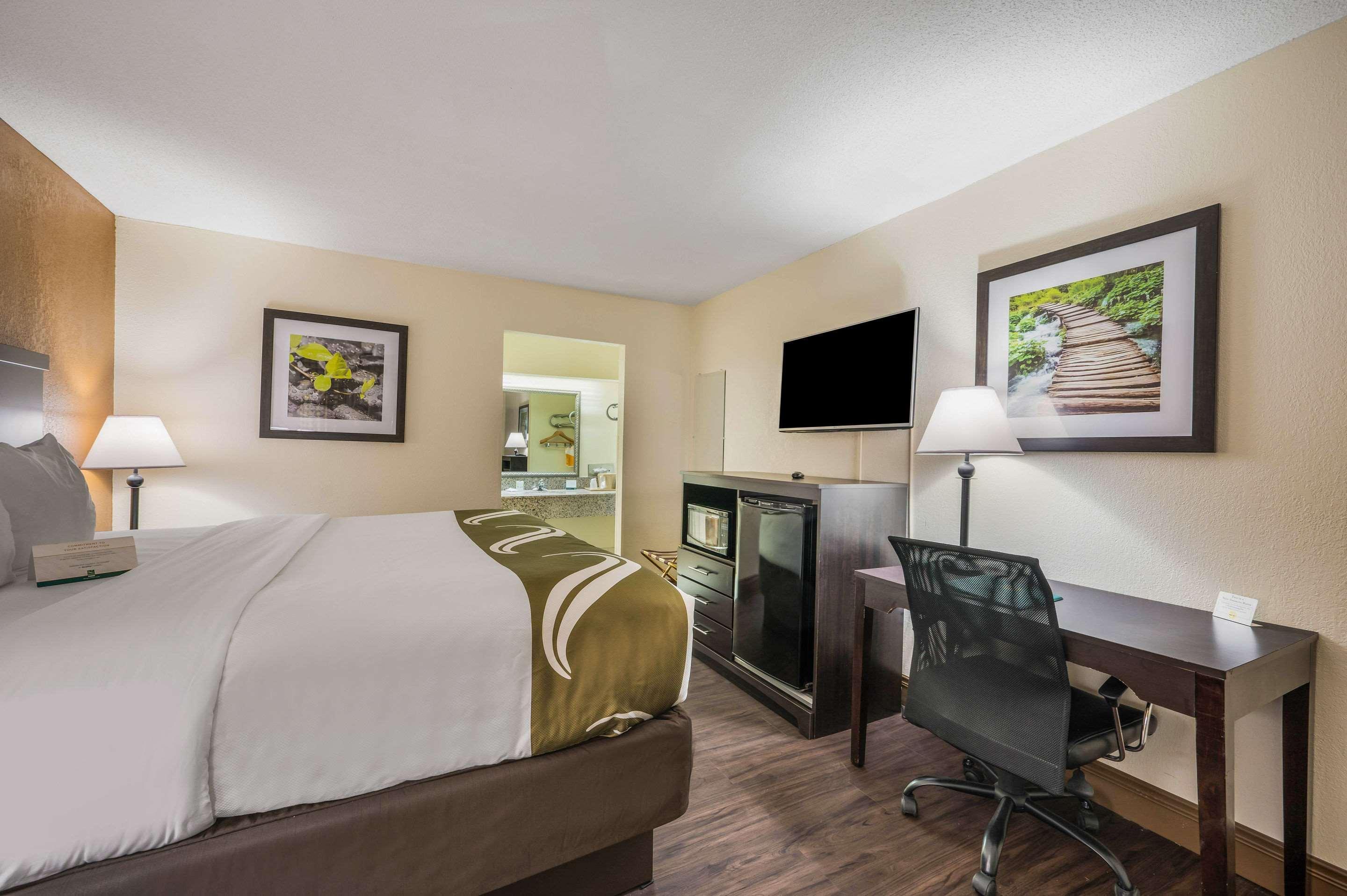 Quality Inn & Suites Corinth West Ngoại thất bức ảnh