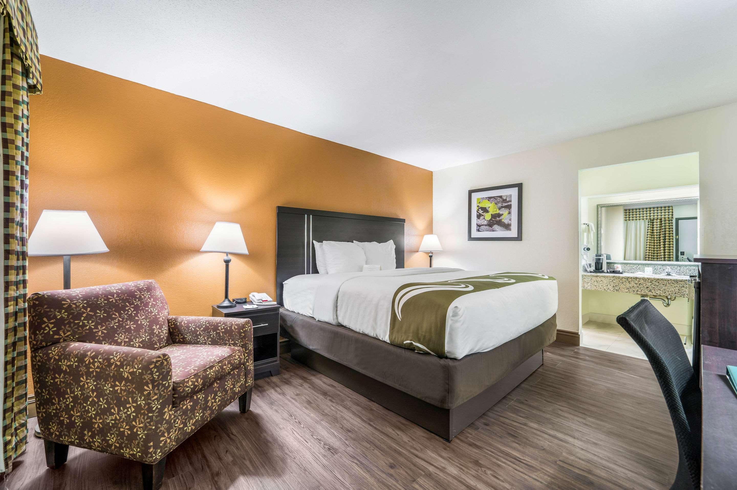 Quality Inn & Suites Corinth West Ngoại thất bức ảnh