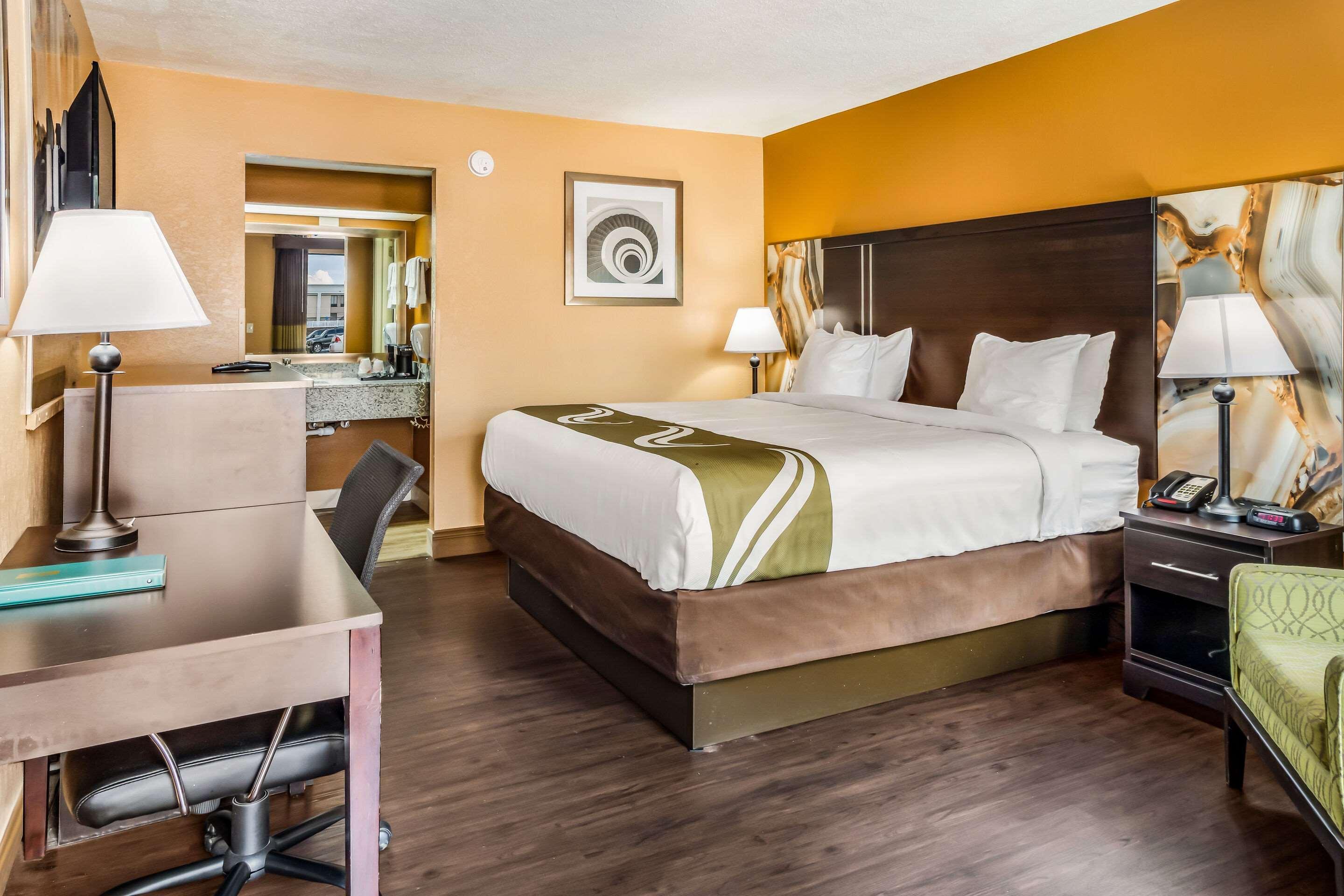 Quality Inn & Suites Corinth West Ngoại thất bức ảnh