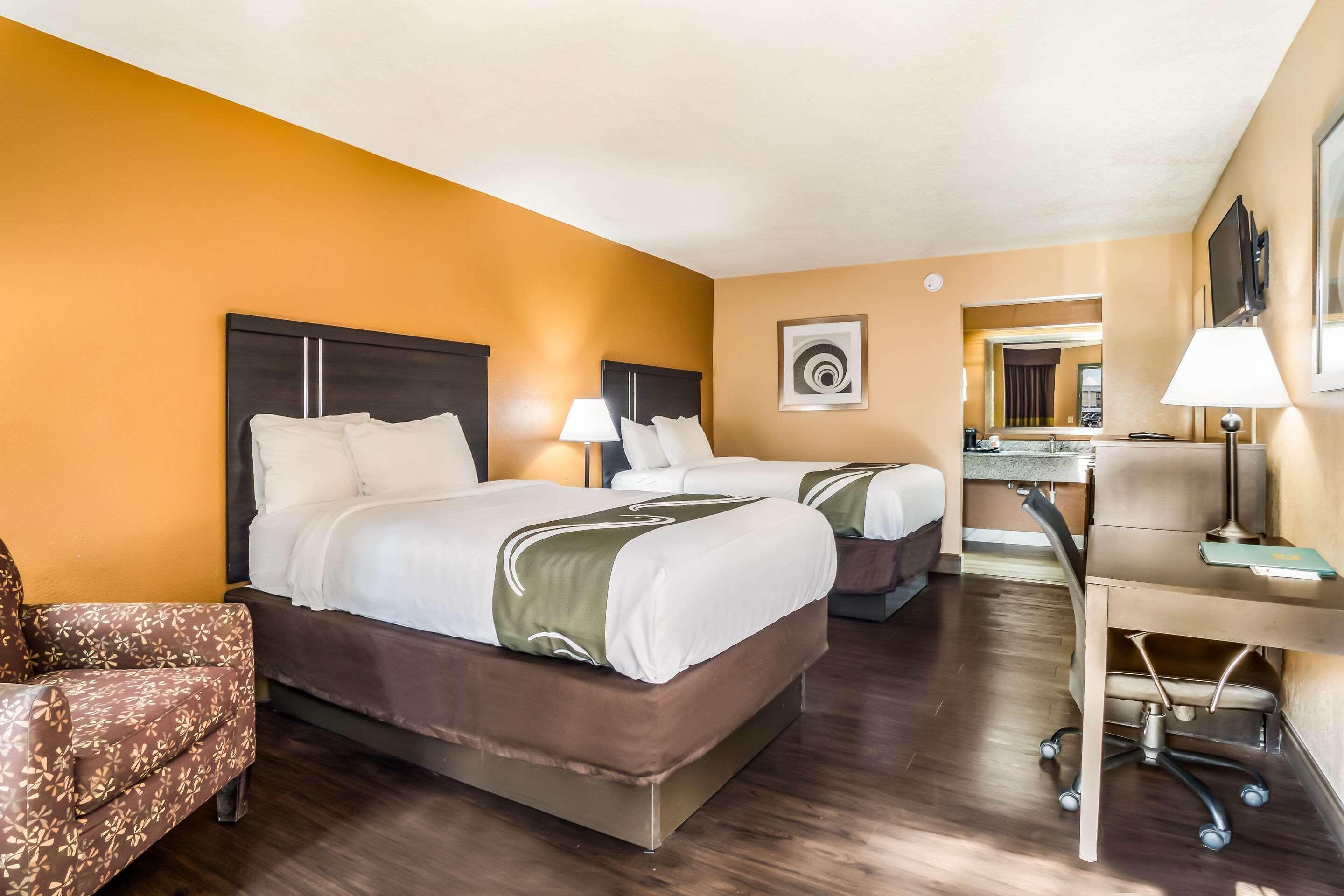 Quality Inn & Suites Corinth West Ngoại thất bức ảnh