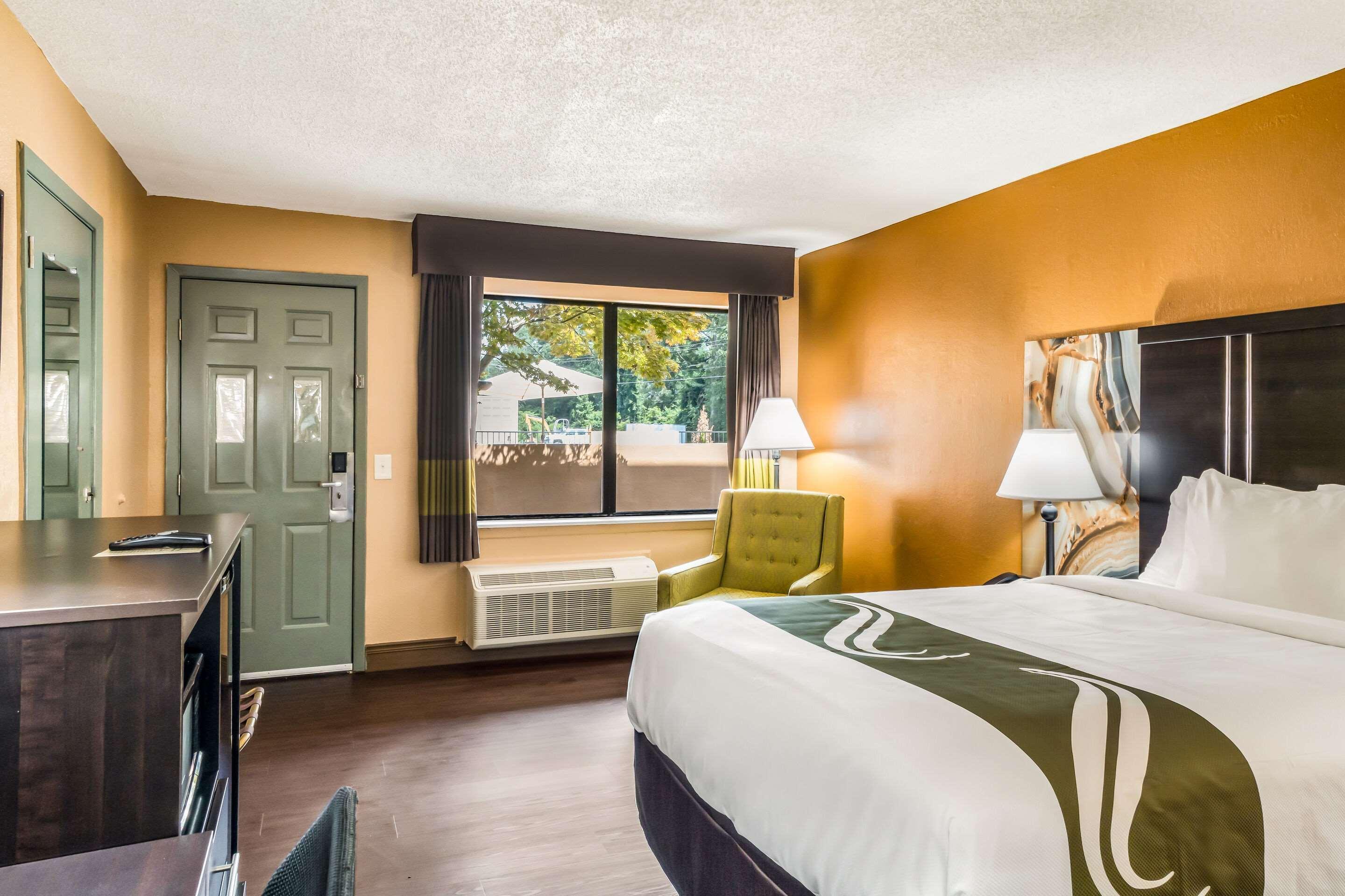 Quality Inn & Suites Corinth West Ngoại thất bức ảnh