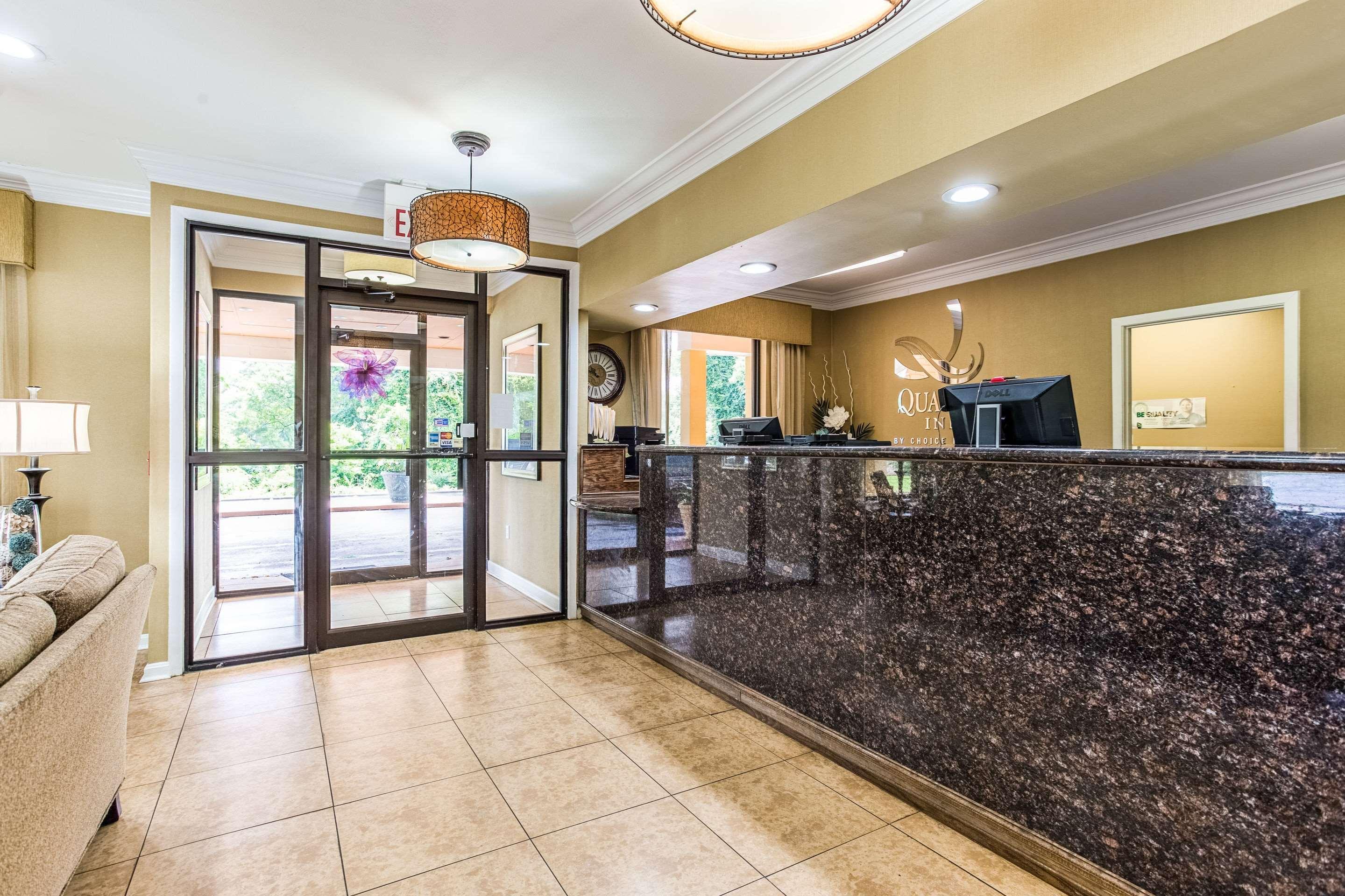Quality Inn & Suites Corinth West Ngoại thất bức ảnh