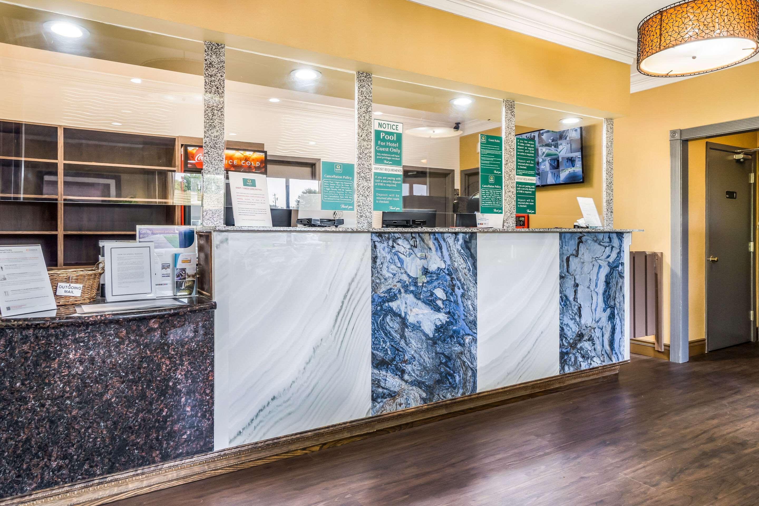 Quality Inn & Suites Corinth West Ngoại thất bức ảnh